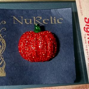 Embrace the spirit of autumn with this charming and affordable collection of pin